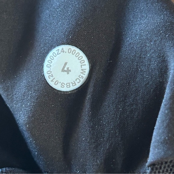 Lululemon Keep Moving Pants | Black | Size 4 - Picture 13 of 14